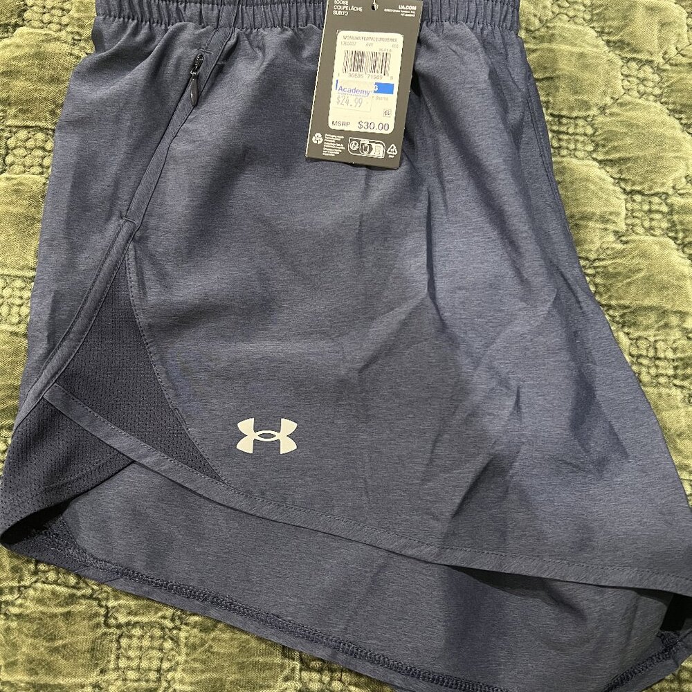 Womens XL Under Armour Shorts NWT